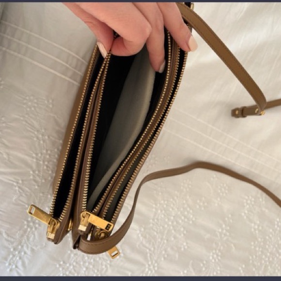 CELINE Trio Crossbody - Picture 6 of 8